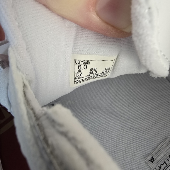 Van's Seldan Style Youth Size 6 White Leather Tennis Shoe Sneaker - Picture 7 of 9